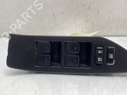 Used Left front window switch TOYOTA VERSO (_R2_) 2.0 D-4D (AUR20_, AUR20R) (126 hp) 29939446