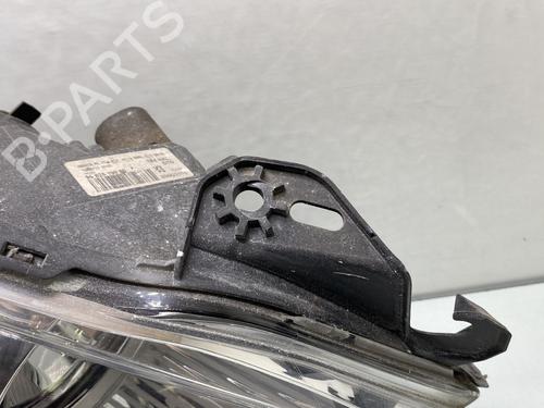Right headlight PEUGEOT 5008 (0U_, 0E_) 1.6 HDi | BP24549480C29 