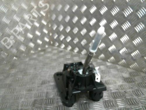 Used Gear lever PEUGEOT 208 I (CA_, CC_) 1.2 VTI 82 (82 hp) 20029352