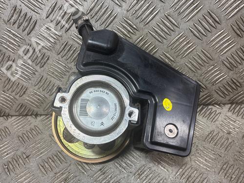 Used Steering pump Steering pump CITROËN XSARA (N1) 1.4 HDi (68 hp) 39653410 39653410