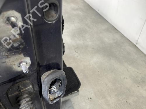 right-front-door-renault-laguna-iii-bt01-2007-2008-2009-2010-2011-2012-2013-2014-2015-31022935 main image