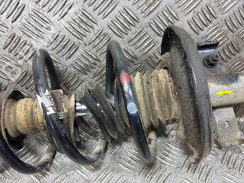 Used Left front shock absorber Left front shock absorber 37863602 37863602