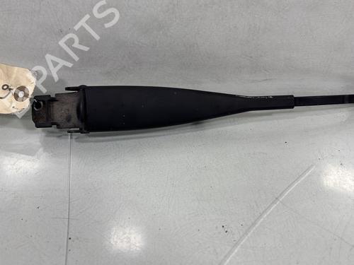 Used Front windshield wiper arm MERCEDES-BENZ C-CLASS (W202) C 240 (202.026) (170 hp) 29939185