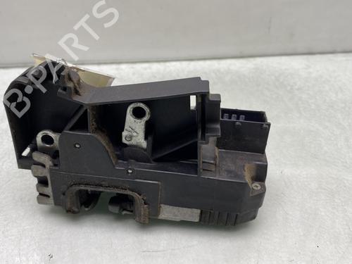 Front right lock OPEL VIVARO A Van (X83) 1.9 DTI (F7) | BP24960846C97 