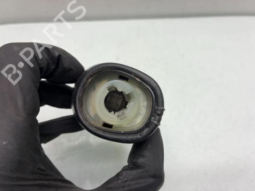 Used Shift knob Shift knob RENAULT KADJAR (HA_, HL_) 1.2 TCe 130 (HLMR) (130 hp) 40439028 40439028