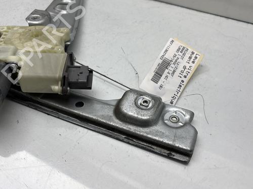 Rudehejsemekanisme Højre foran PEUGEOT 3008 I MPV (0U_) 1.6 HDi | BP29842046C23