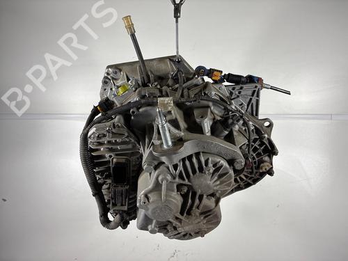 Used Gearbox Gearbox RENAULT CAPTUR I (J5_, H5_) 1.2 TCe 120 (118 hp) 35896885 35896885