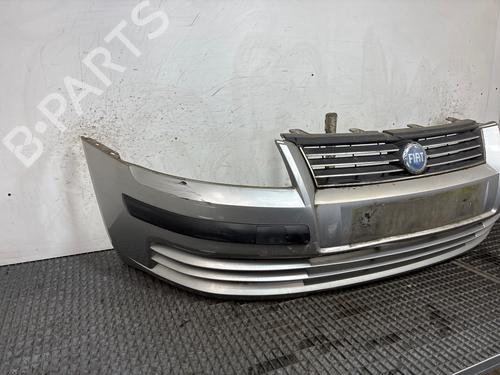Pare-chocs avant Pare-chocs avant FIAT STILO (192_) 1.9 JTD (192_XE1A) (115 hp) 36549893 36549893
