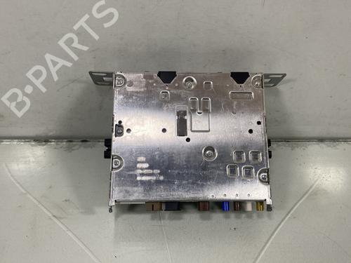 Used Radio Radio RENAULT CLIO V (B7_) 1.5 Blue dCi 100 (B7AD) (101 hp) 31189497 31189497