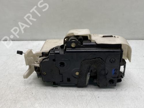 Used Front right lock VW POLO (9N_, 9A_) 1.4 TDI (75 hp) 26212230