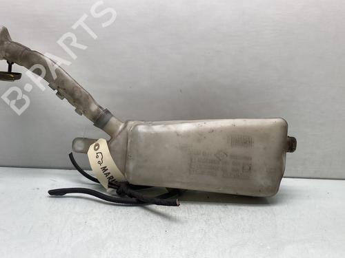 Used Windscreen washer tank RENAULT CLIO III (BR0/1, CR0/1) 1.5 dCi (BR17, CR17) (86 hp) 29759505