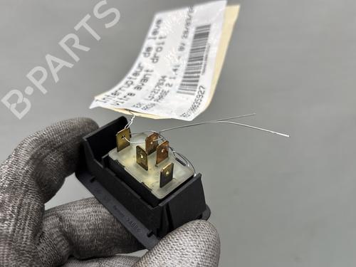 Used Right front window switch Right front window switch SEAT AROSA (6H1) 1.4 (60 hp) 27631954 27631954