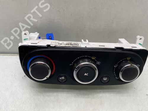 Used Climate control RENAULT CLIO IV (BH_) 1.5 dCi 75 (75 hp) 21823061