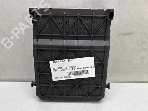 Used Fuse box Fuse box PEUGEOT 206 Hatchback (2A/C) 1.4 HDi eco 70 (68 hp) 34332899 34332899