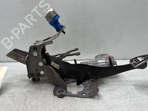 Used Break pedal Break pedal FORD FIESTA VII (HJ, HF) 1.0 EcoBoost (125 hp) 33805422 33805422