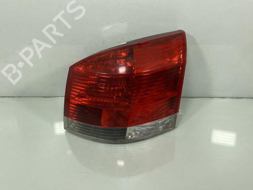 Used Right taillight OPEL SIGNUM Hatchback (Z03) 2.2 DTI (F48) (125 hp) 20028639