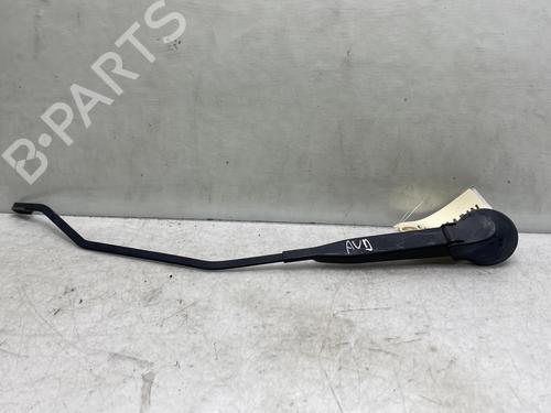 Used Front windshield wiper arm Front windshield wiper arm 20011350 20011350