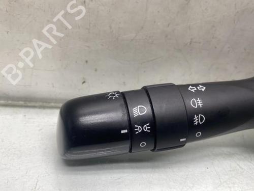 Used Switch Switch TOYOTA YARIS (_P13_) 1.0 (KSP130_, KSP130) (69 hp) 19988455 19988455