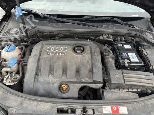 Left front fog light AUDI A3 (8P1) 1.9 TDI | BP24799747C30  - Image 9