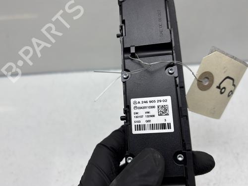 Used Warning switch Warning switch MERCEDES-BENZ A-CLASS (W176) A 160 CDI / d (176.011) (90 hp) 28279555 28279555
