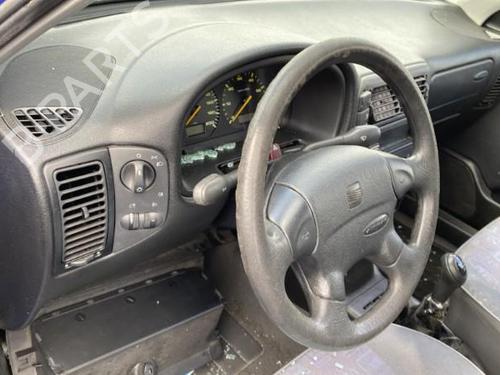 Right front indicator SEAT CORDOBA Vario (6K5) 1.9 SDI | BP20184659C33 