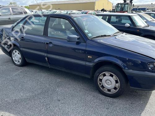 Used Parts VW PASSAT B3/B4 (3A2, 35I)  1.8  1803884