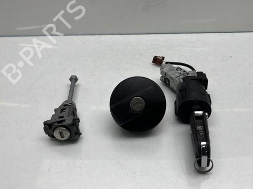 Ignition barrel PEUGEOT 2008 I (CU_) 1.6 BlueHDi 120 | BP19989500M48 