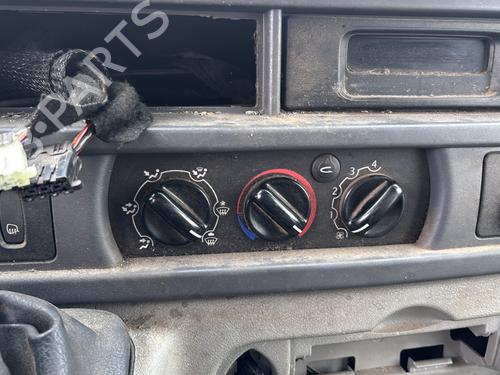 Left headlight RENAULT TRUCKS MASCOTT Platform/Chassis 3.0 DXi | BP36364352C28  - Image 21