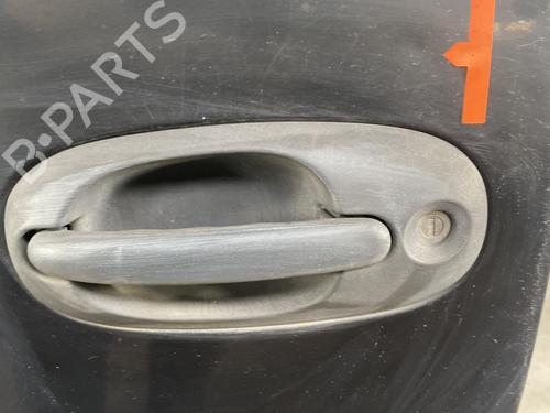 Used Left front door CHRYSLER VOYAGER / GRAND VOYAGER III (GS_, NS_) [1992-2001]  21959201