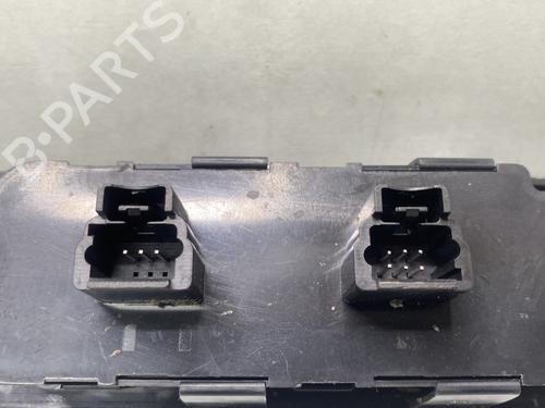 Used Left front window switch Left front window switch PEUGEOT 307 CC (3B) 2.0 16V (136 hp) 32495763 32495763