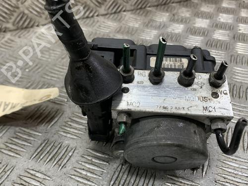Used ABS pump ABS pump RENAULT MODUS / GRAND MODUS (F/JP0_) 1.5 dCi (JP0G, JP0H) (106 hp) 32682139 32682139