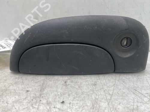 front-left-exterior-door-handle-renault-kangoo-kc01_-1997-33175047 main image