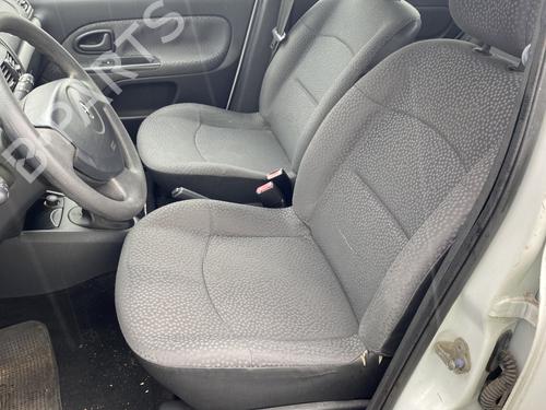 Radio RENAULT CLIO II (BB_, CB_) 1.2 (BB0A, BB0F, BB10, BB1K, BB28, BB2D, BB2H, CB0A,... | BP32389309E6