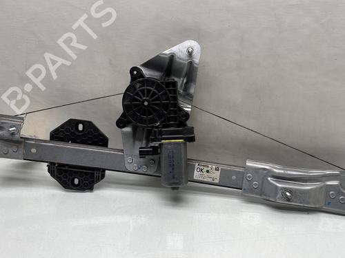 Used Front right window mechanism Front right window mechanism DACIA SANDERO II 1.5 dCi (90 hp) 28423209 28423209