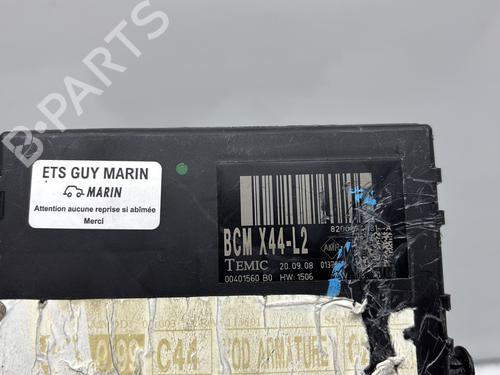 Used Fuse box Fuse box RENAULT TWINGO II (CN0_) 1.5 dCi (CN0E) (64 hp) 19951915 19951915