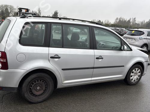Left front driveshaft VW TOURAN (1T1, 1T2) 1.9 TDI | BP24960510M38 