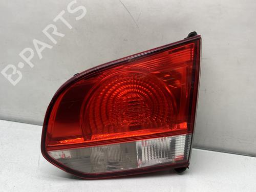 Piloto derecho del maletero VW GOLF VI (5K1) 1.6 TDI (105 hp) 31656692