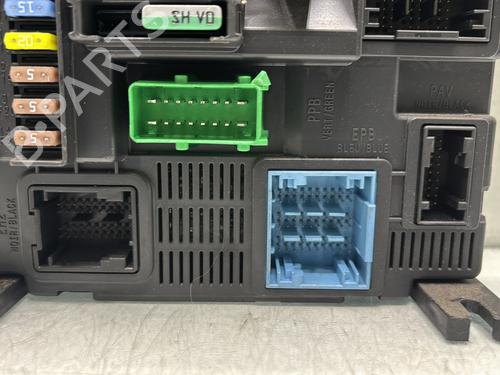 Fuse box PEUGEOT 208 I (CA_, CC_) 1.0 VTi | BP31206048E1