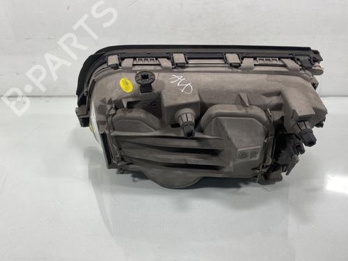 Used Right headlight Right headlight MERCEDES-BENZ C-CLASS (W202) C 250 D (202.125) (113 hp) 19999158 19999158