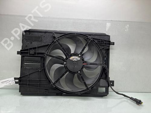 Used Radiator fan Radiator fan 37029083 37029083