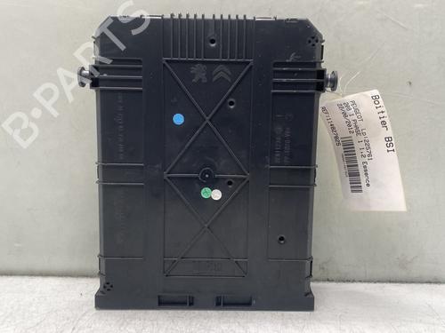 Fuse box PEUGEOT 208 I (CA_, CC_) 1.2 VTI 82 | BP31612963E1 
