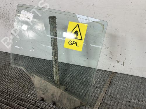 rear-right-door-window-dacia-sandero-2008-32144378 main image