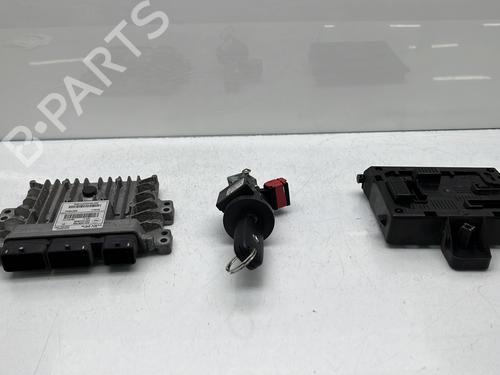 Used Electronic module RENAULT CLIO III (BR0/1, CR0/1) 1.5 dCi (C/BR0G, C/BR1G) (68 hp) 31602099