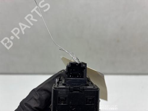 Right front window switch RENAULT CLIO V (B7_) 1.3 TCe 140 (B7N0) | BP38052072I26 - Image 3