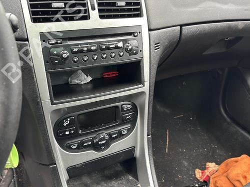 Fuse box PEUGEOT 307 Break (3E) 2.0 HDi 135 | BP22314674E1 