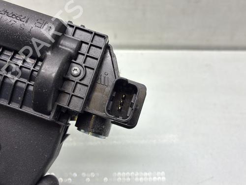 Used Tailgate lock Tailgate lock PEUGEOT 208 I (CA_, CC_) 1.2 VTI 82 (82 hp) 33830301 33830301