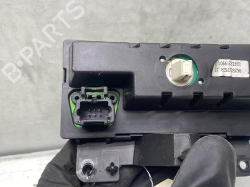 Display monitor PEUGEOT 206 Hatchback (2A/C) 1.4 i | BP19951360C48 