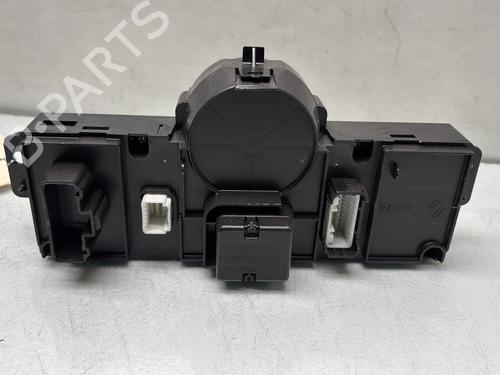 Used Climate control Climate control RENAULT KANGOO Express (FW0/1_) 1.5 dCi 90 (FW0G, FW05, FW08, FW11) (90 hp) 32062758 32062758