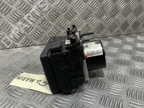 abs-pump-vw-golf-vi-5k1-2008-2009-2010-2011-2012-2013-2014-32192501 main image