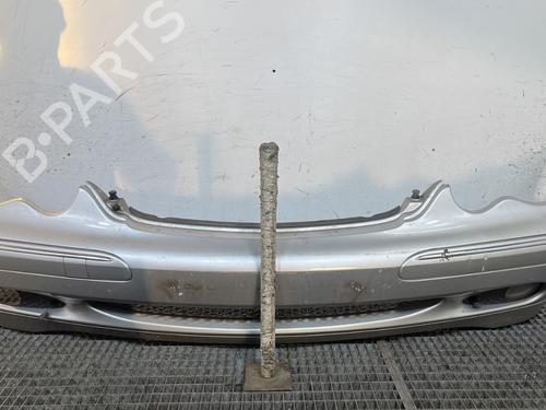 Used Front bumper MERCEDES-BENZ C-CLASS (W203) C 220 CDI (203.006) (136 hp) 30318490